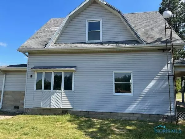 414 Harrison AVE, Defiance, OH 43512