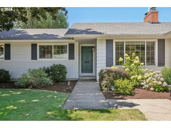 6395 SW CHESTNUT LN, Beaverton, OR 97005