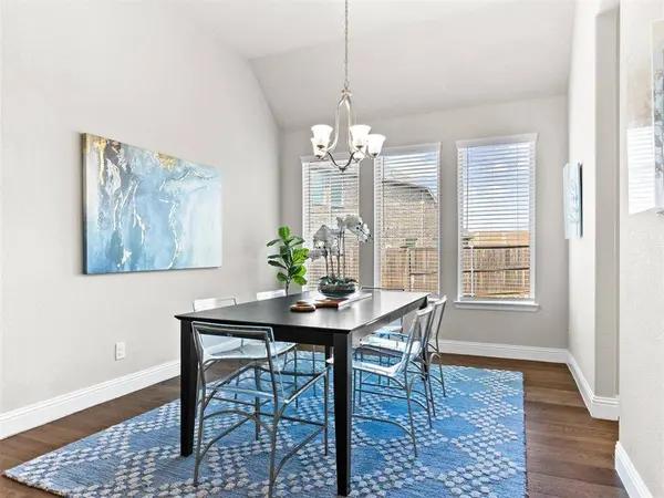 1708 Brookglen Court, Lewisville, TX 75010