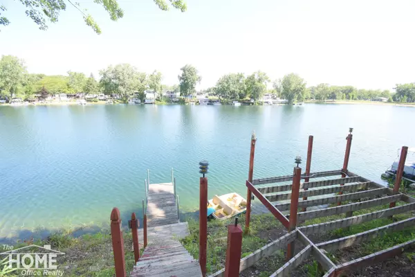 10001 E Goodall Unit #341 Road, Durand, MI 48429