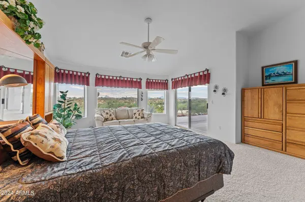 2125 W HIGHRIDGE Road, Wickenburg, AZ 85390