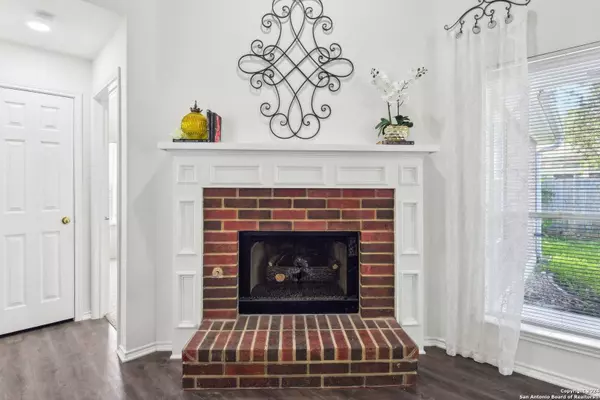 6122 GLEN HEATHER, San Antonio, TX 78240-4955