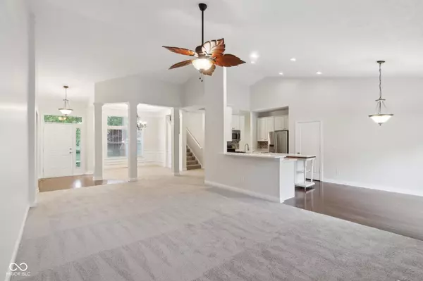 15098 Newburyport DR, Fortville, IN 46040