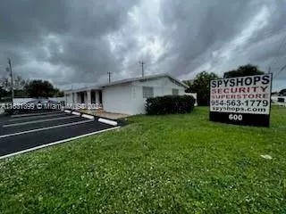 600 W Oakland Park Blvd, Wilton Manors, FL 33311