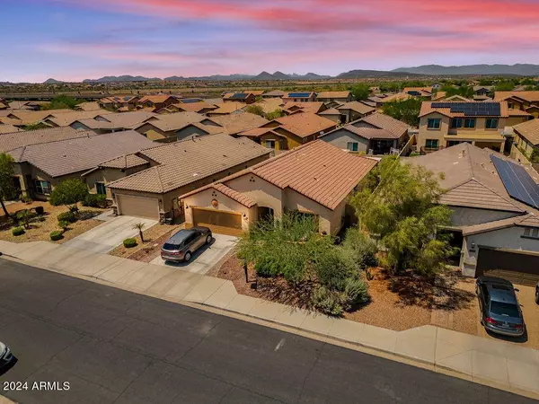 10826 W NOSEAN Road, Peoria, AZ 85383