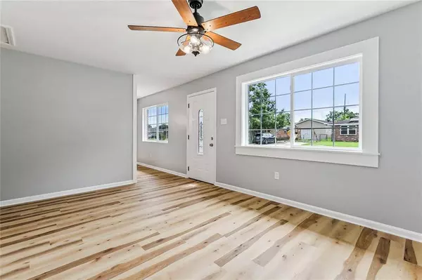 2209 W CHRISTIE DR, St. Bernard, LA 70085