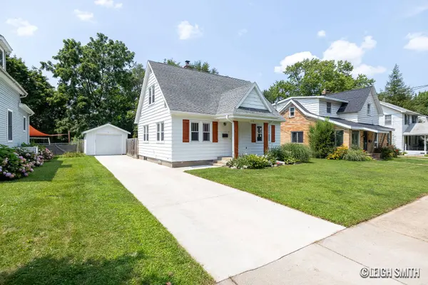 2127 Swensberg NE Avenue, Grand Rapids, MI 49505