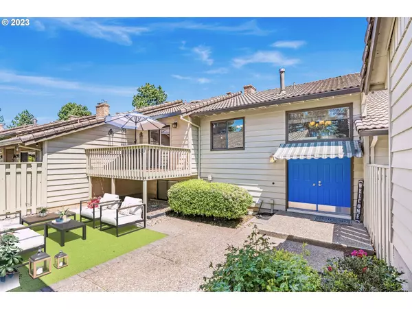 6296 BELMONT WAY, West Linn, OR 97068