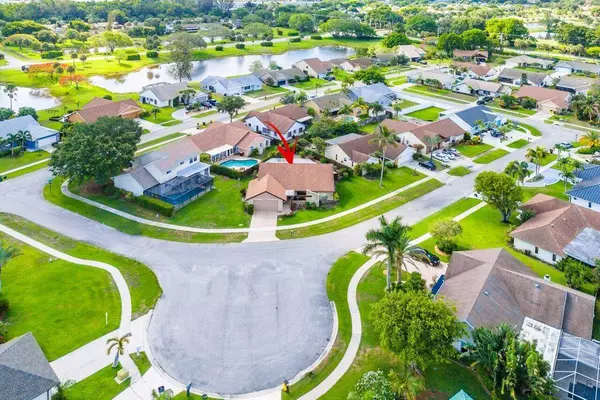 5840 White Cypress DR, Lake Worth, FL 33467