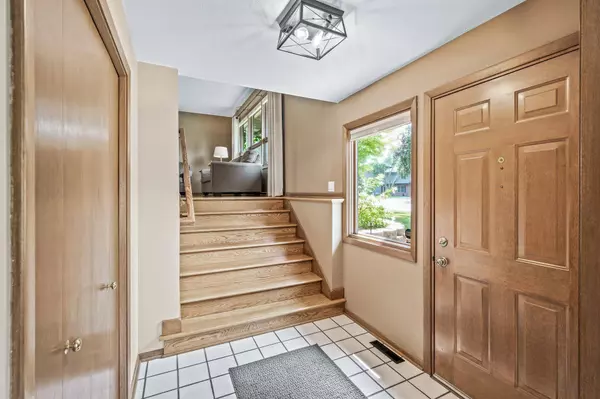 501 15th AVE SW, New Brighton, MN 55112