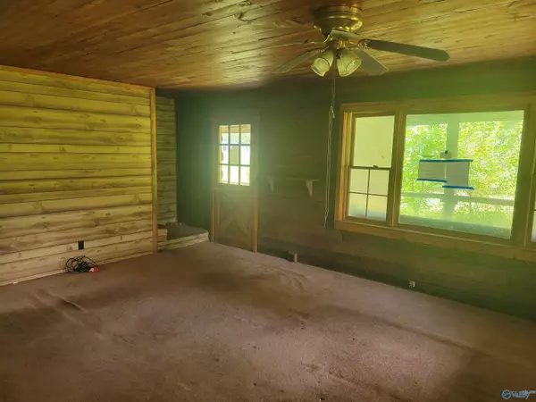 308 Jackson Drive, Henagar, AL 35978