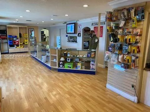 600 W Oakland Park Blvd, Wilton Manors, FL 33311