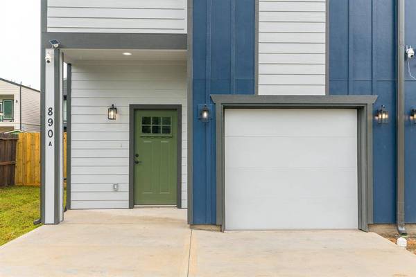 890 Lucky ST #A and B, Houston, TX 77088