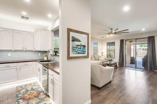 11850 W VILLA HERMOSA Lane, Sun City, AZ 85373