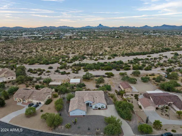 2125 W HIGHRIDGE Road, Wickenburg, AZ 85390