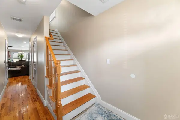 76 Heald ST, Carteret, NJ 07008