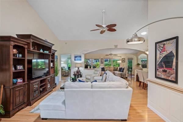 2313 HIDDEN TRAIL DR, Spring Hill, FL 34606