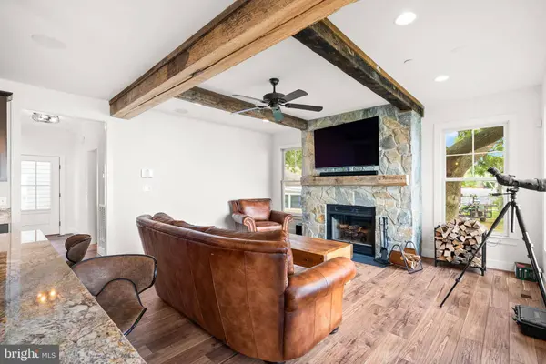 6061 MELBOURNE AVE, Deale, MD 20751