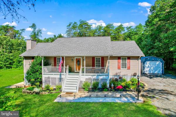 12198 CLIFTON LN, Midland, VA 22728