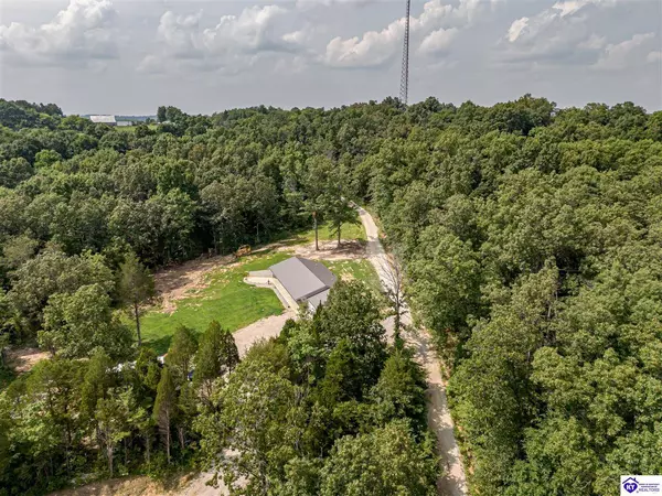 151 Wright Clark Cemetery Road, Cecilia, KY 42724