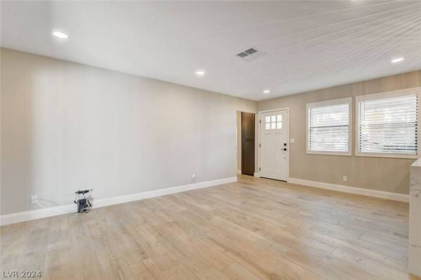 2416 Vista Colina Street, Henderson, NV 89014