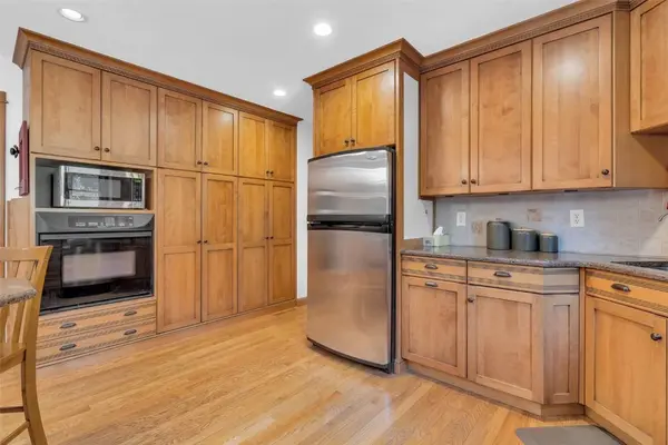 3700 Antelope CT NE, Cedar Rapids, IA 52402