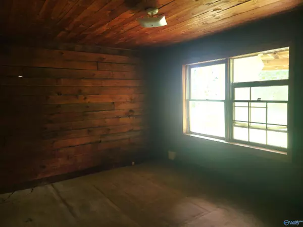 308 Jackson Drive, Henagar, AL 35978