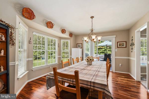 12198 CLIFTON LN, Midland, VA 22728