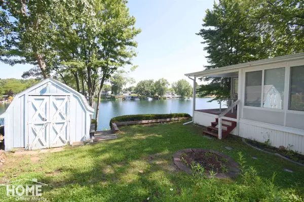 10001 E Goodall Unit #341 Road, Durand, MI 48429