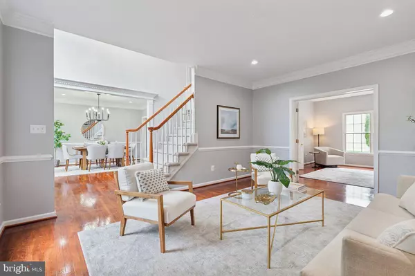 43464 LUCKETTS BRIDGE CIR, Ashburn, VA 20148