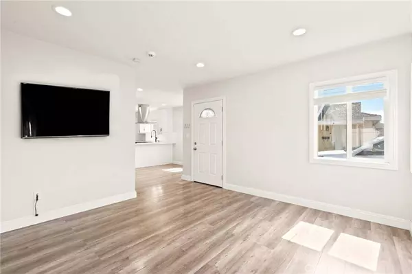 45 W Zane ST, Long Beach, CA 90805