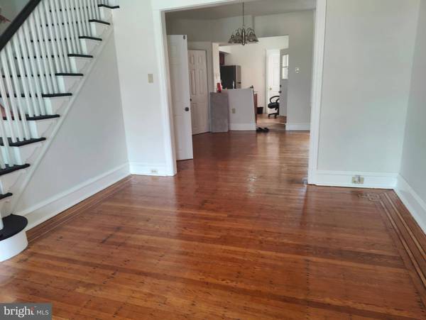 4806 B ST, Philadelphia, PA 19120