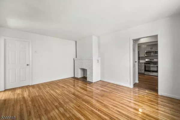 44 Fornelius Ave, Clifton City, NJ 07013