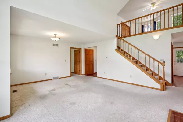 5720 Steeplechase Drive, Waunakee, WI 53597