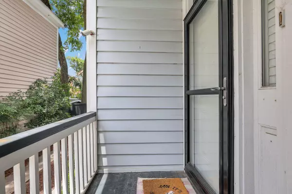 108 Smith St #G, Charleston, SC 29403