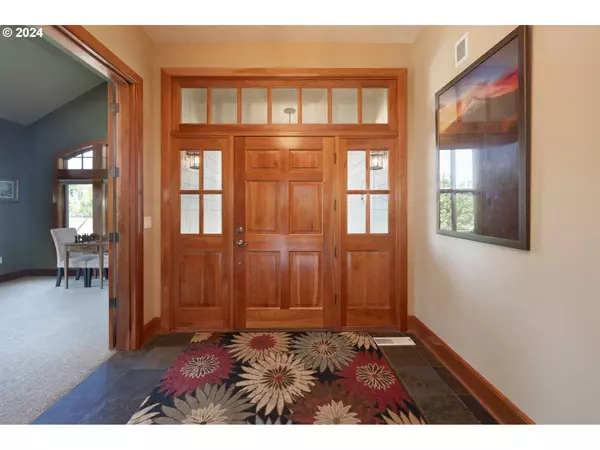 10336 SE CRESCENT RIDGE LOOP, Happy Valley, OR 97086