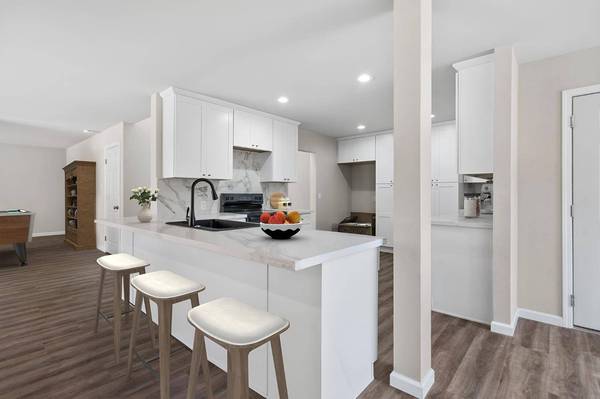 2038 Canal DR, Stockton, CA 95204