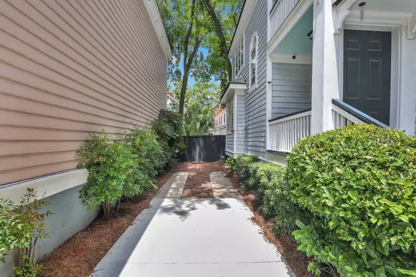 108 Smith St #G, Charleston, SC 29403