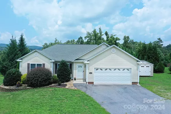 2481 Taylorsville RD, Lenoir, NC 28645