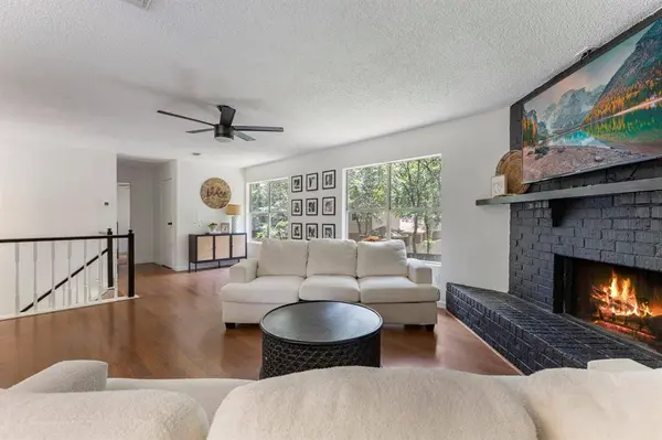 98 Marabou PL, The Woodlands, TX 77380