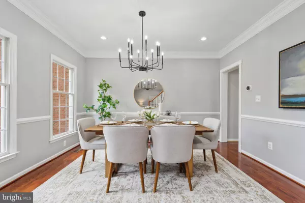 43464 LUCKETTS BRIDGE CIR, Ashburn, VA 20148