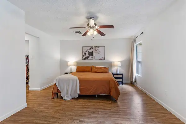 98 Marabou PL, The Woodlands, TX 77380