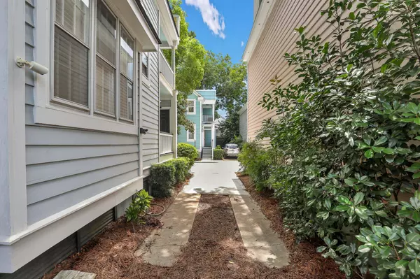 108 Smith St #G, Charleston, SC 29403