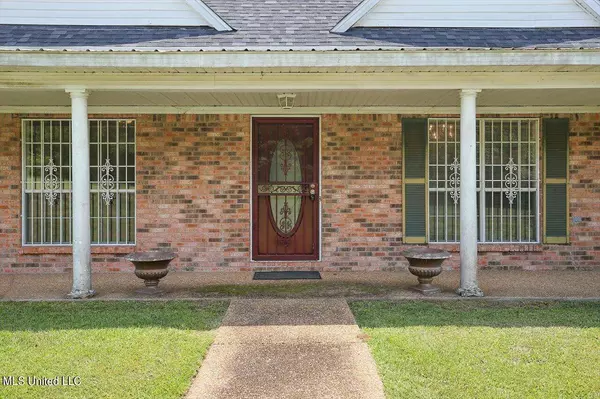 6125 Clinton Tinnin Rd Road, Jackson, MS 39209