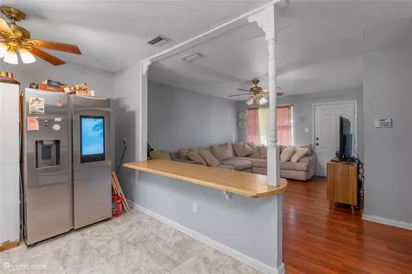 2535 Old Mansfield Road, Shreveport, LA 71118