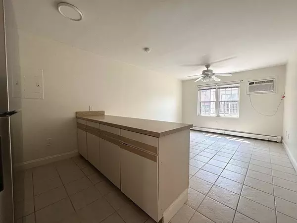 28 Kenmar Dr #269, Billerica, MA 01821