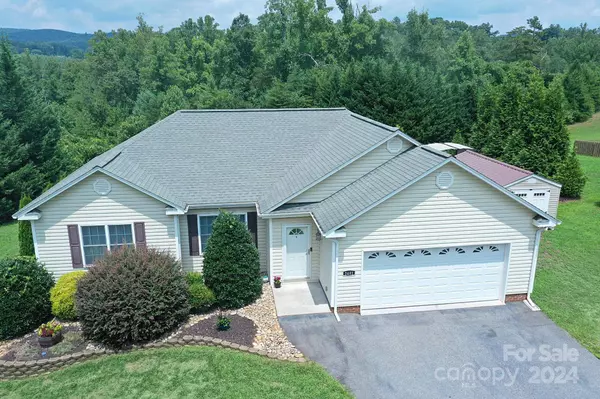 2481 Taylorsville RD, Lenoir, NC 28645