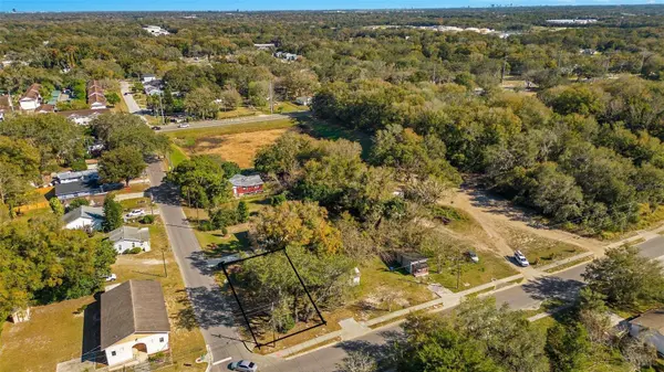 1301 S CENTRAL AVE, Apopka, FL 32703