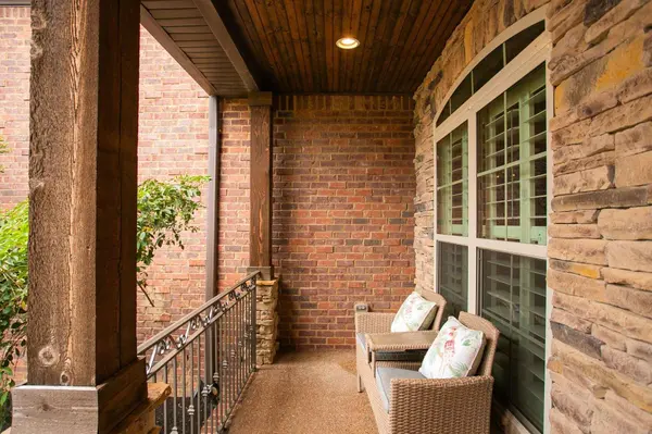 828 Harrisburg Ln, Mount Juliet, TN 37122