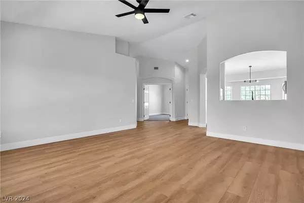 5048 Big Island Court, North Las Vegas, NV 89031